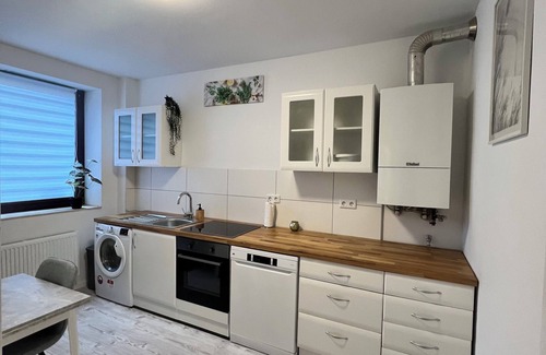 Krefeld Apartment | Zentrale Wohnung In Krefeld