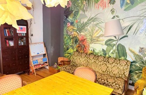 Sudweststadt Mittlerer Teil Apartment | Zentrums-Oase mit Balkon für 6 Personen