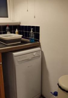 Northampton House | Zesty rooms in town apartment
