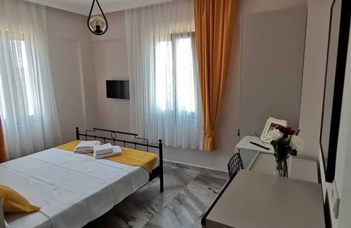 Bozcaada House | Zeus kır evi