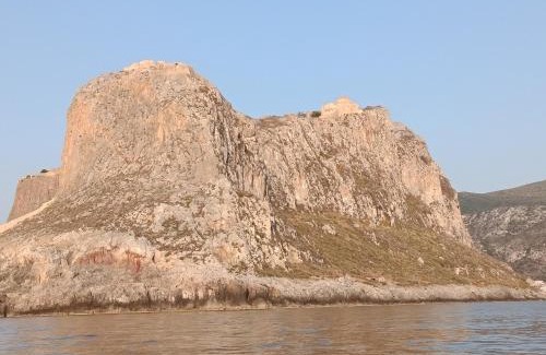 Monemvasia House | zikos house