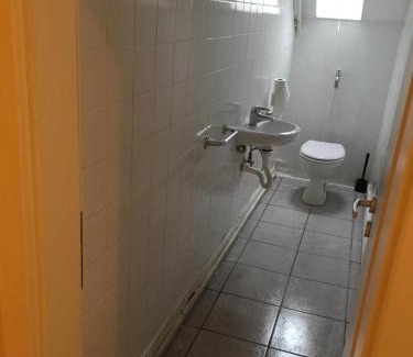 Kaiserslautern Apartment | Zimmer im Dachgeschoss