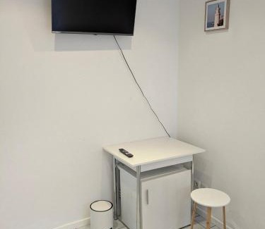 Bad Oeynhausen Apartment | Zimmer mit eigenem Bad und eigenem Eingang