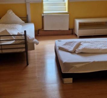 Kaiserslautern House | Zimmer mit eigenem Bad