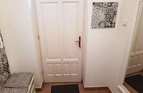 Hajduszoboszlo Apartment | Zoli Apartmanok-Zoli Kölcsey 19 Villa