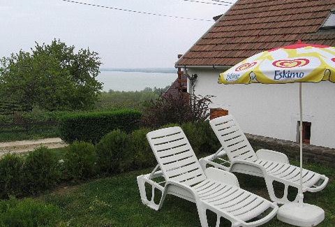 Tihany House | Zoltán Borháza