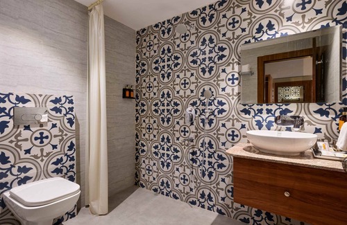 Rau Hotel | Zone Connect by The Park Indore