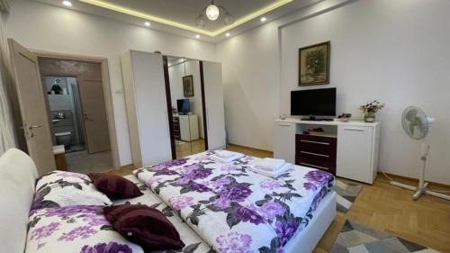 Savski Venac Apartment | Zone Dedinje