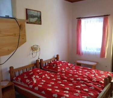 Poroszlo Apartment | Zsuzsa Apartman