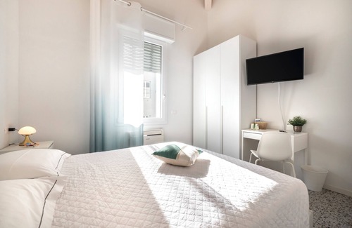 Marina Centro Bed & Breakfast | Zuara9room RIMNI Bed&Breakfast