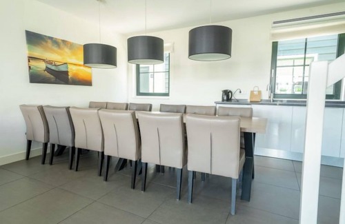 Uitdam Apartment | Zuiderzee 12 by Interhome
