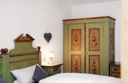 Garmisch-Partenkirchen Apartment | Zum Schnitzer Franzl