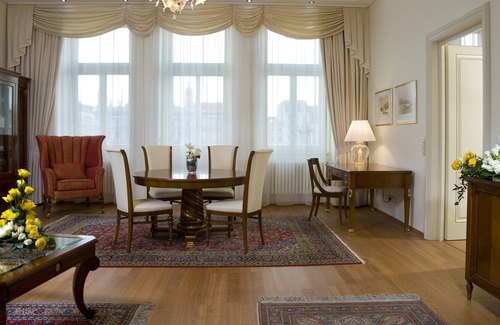 Ceske Budejovice Hotel | Zvon Design Suites