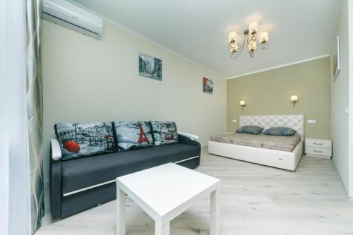 Апартаменты ЛЮКС на улица Софии Русовой 7 Near metro Poznyaki LUX apartment on Sofia Rusova street 7