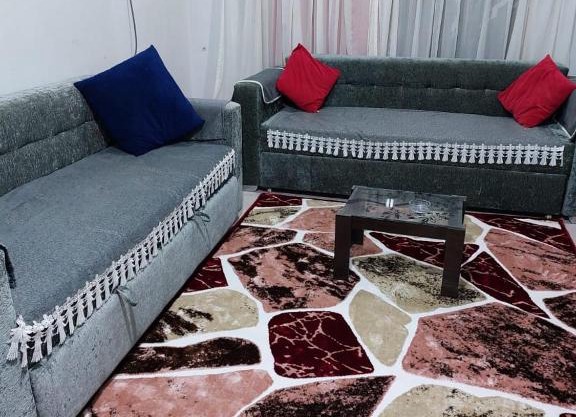ستديو مميز بوسط البلد محاط بكل خدمات السياحيه