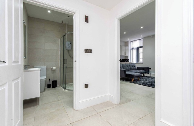 1-Bed Apartment near Bradford City Centre