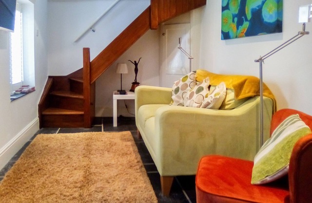 1 bedroom accommodation in Northam, near Westward Ho!