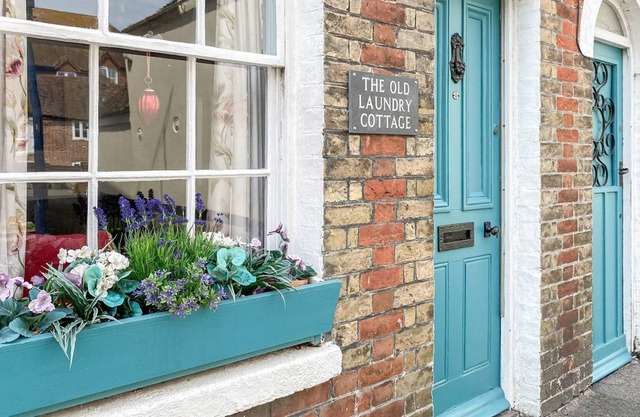 1 bedroom accommodation in Hythe