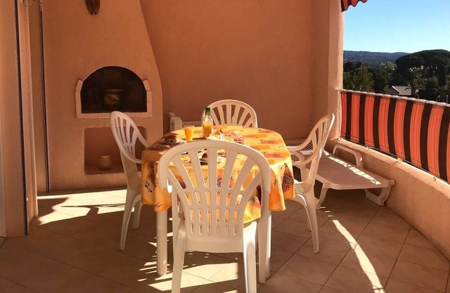 1 bedroom apartment in a quiet location near the center
