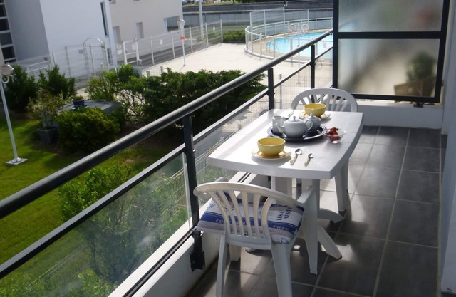 1-bedroom apartment, south-facing terrace, swimming pool, parking space