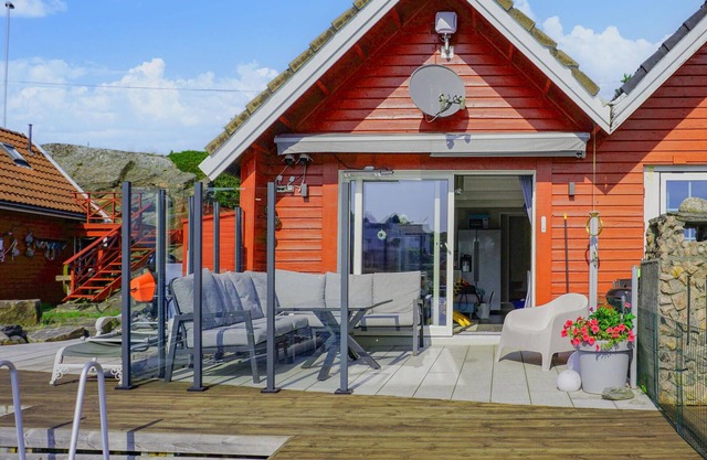 1 bedroom awesome home in Søgne