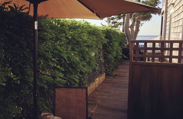 1-bedroom condo with direct access to the beach in Provincetown