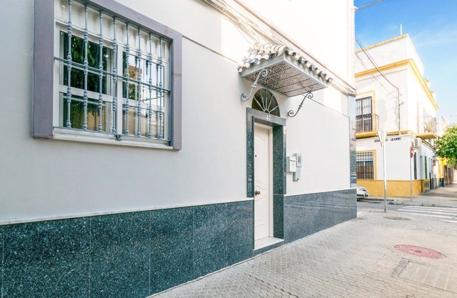 1 bedroom stunning apartment in Sevilla