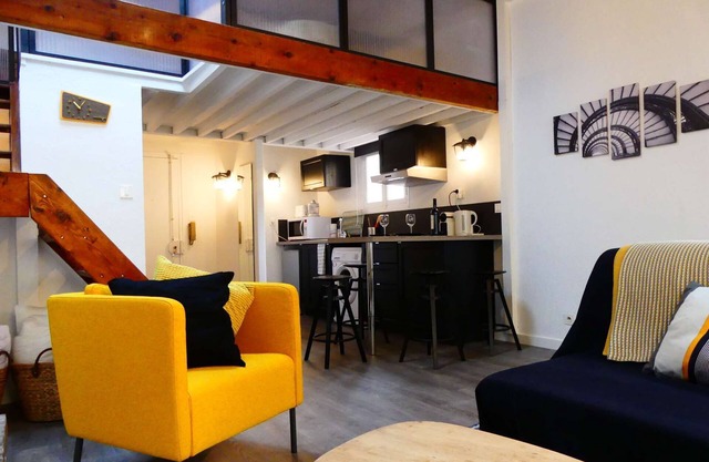 1 Bedroom with terrace - Wifi, Air Conditionning/1 to 5 People