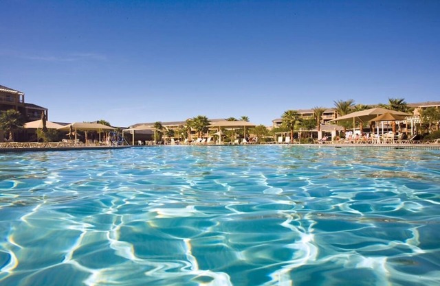 1 BR Worldmark Indio Resort with LAZY RIVER. 10 minutes to Coachella!