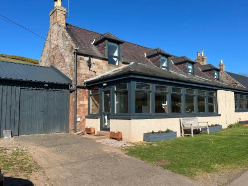 1 Deuchrie Cottages