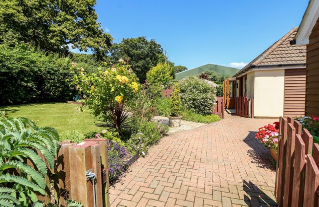 1 THE STABLES, with a garden in Ryde