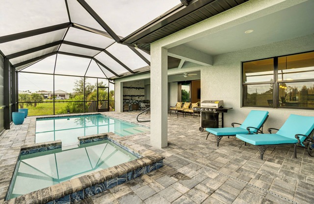 10 Mi to Beaches: Modern Retreat in Port Charlotte