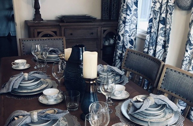 100% SMOKE FREE BED & BREAKFAST HOT BREAKFAST INCLUDED!