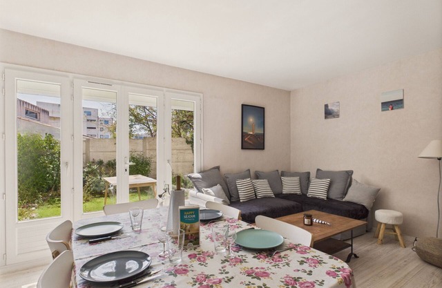 100m from the beach - House for 4 in St Hilaire