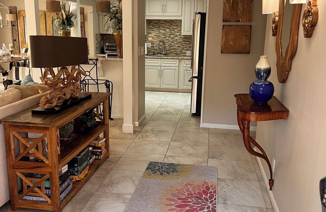 108 Beachwalk Pet Friendly Condo, Steps to the Beach!