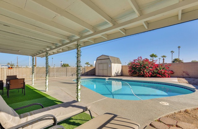 11 Mi to Dtwn Phoenix: Main House w/Outdoor Oasis