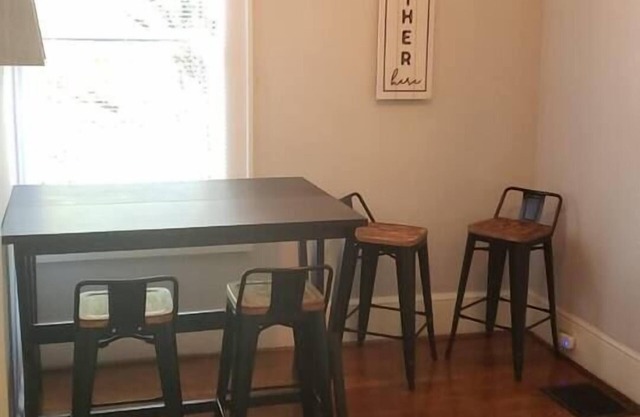 11 Serene Apartment - 1 Bedroom