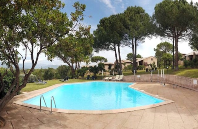 11 Villa Mare Monti, direct access 150m white sand beach, turquoise waters, Swimming pool