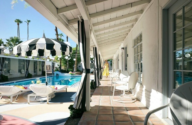 11BR Designer Villa! Poolside Dntwn PS! Sleeps 30