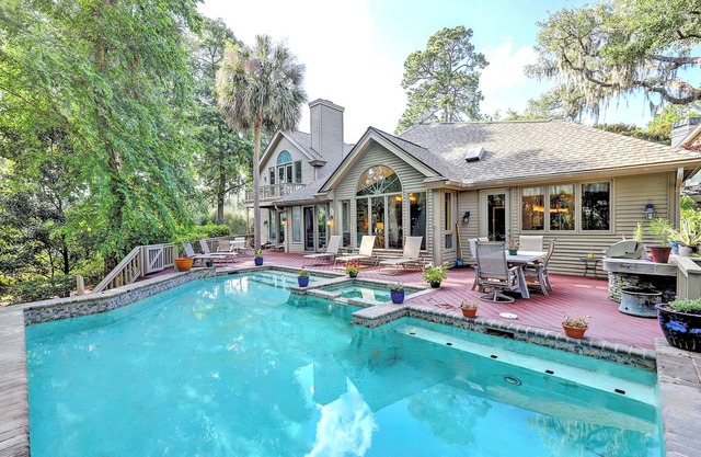 12 Snowy Egret-4th Row Ocean, Large Pool & Lush setting.