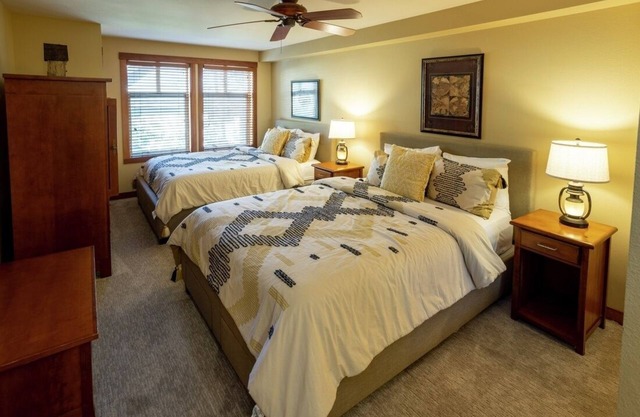 1205B - Double Queen Standard Eagle Springs West by RedAwning