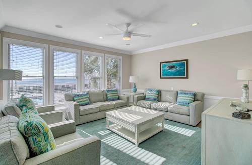131 Grand Pavilion by AvantStay Oceanfront On The Boardwalk