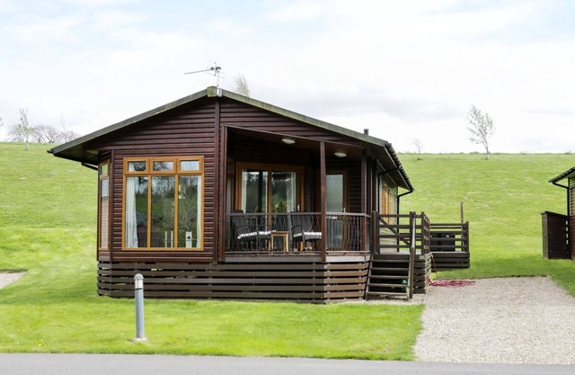 16 BADGERS RETREAT, pet friendly, with hot tub in Richmond