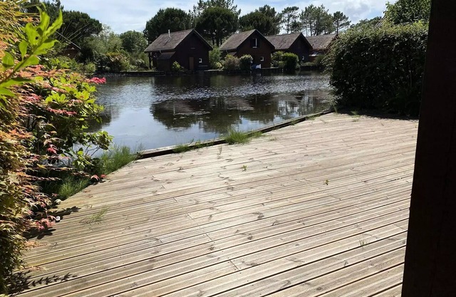172 - Chalet coup de coeur Hourtin Port - calm, nature, and the lake at your feet!