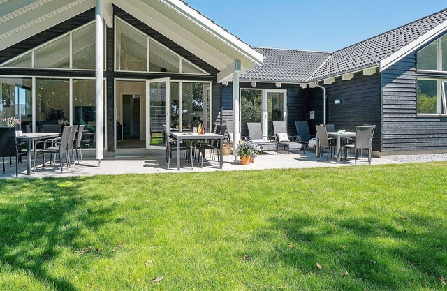 18 person holiday home in Hasselberg