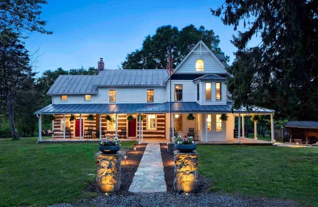1805 Farmhouse with Heated Pool in Harpers Ferry