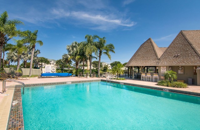 1900 ft from beach Luxury Jupiter Beach Villa! private entrance community pool