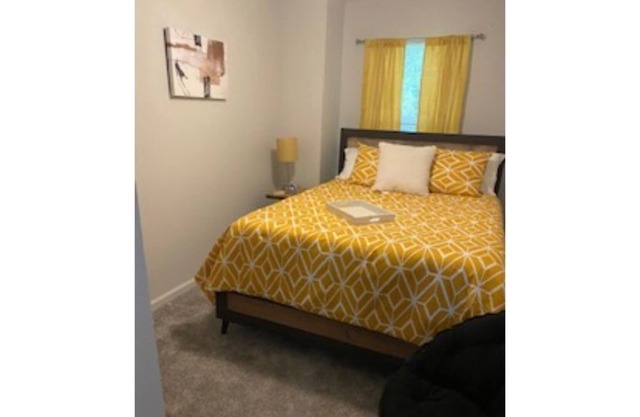 1bd, 1ba Beautifully Renovated in Townhome