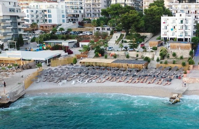1Bed Beachfront with SeaView Balcony - 5minToBeach