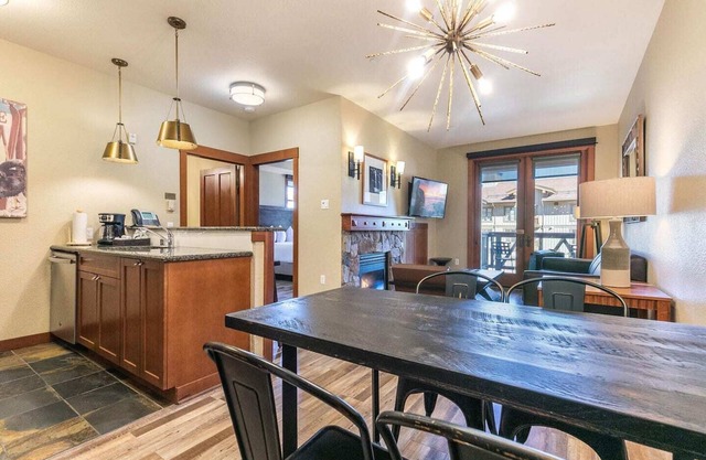1BR Premier+ | Mtn' View Village at Palisades Tahoe